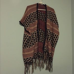 Kimono/ poncho/ cardigan